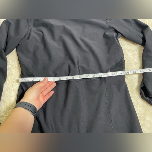 Old Navy Active XL ✨Bundle✨ Black Relaxed Long Sleeve Bodysuit & Cropped Hoodie - Picture 6 of 14